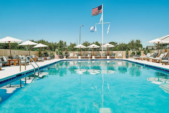 Hero Beach Club 4