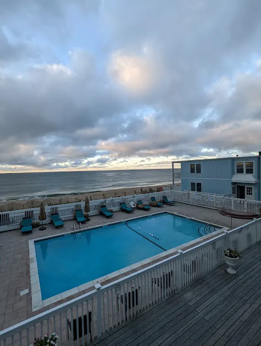 Ocean Surf Resort 4
