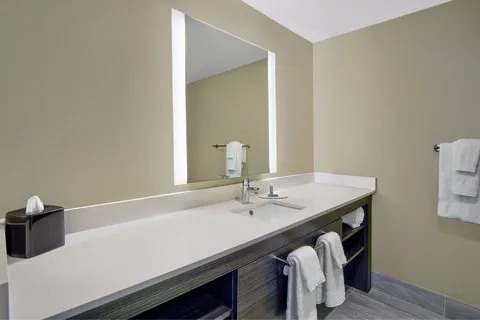 Residence Inn Reading 4