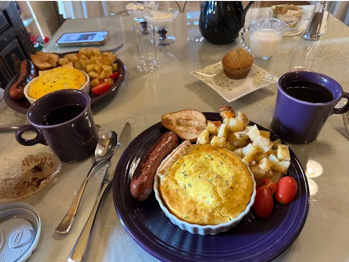 Amethyst Inn Bed & Breakfast 4