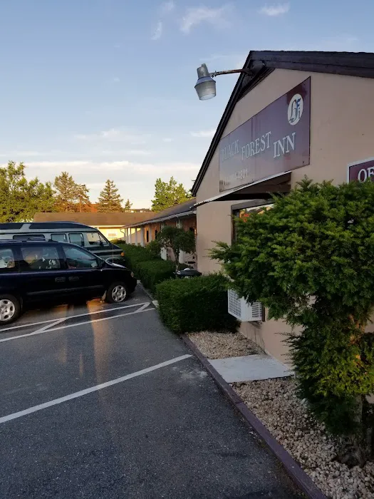 Black Forest Inn of Adamstown 4