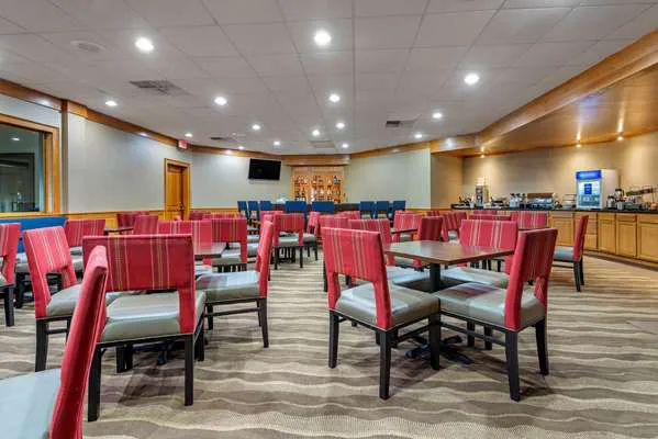 Comfort Inn Lancaster County North 4