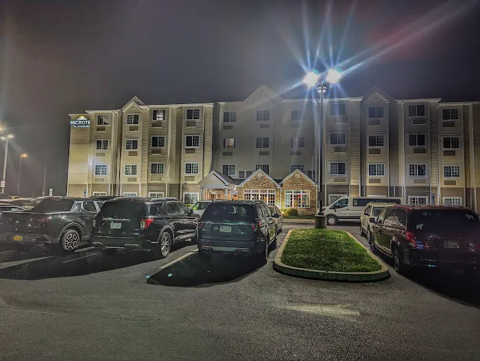 Microtel Inn & Suites by Wyndham Philadelphia Airport Ridley 4