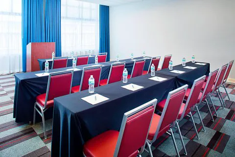 Four Points by Sheraton Philadelphia Airport 5