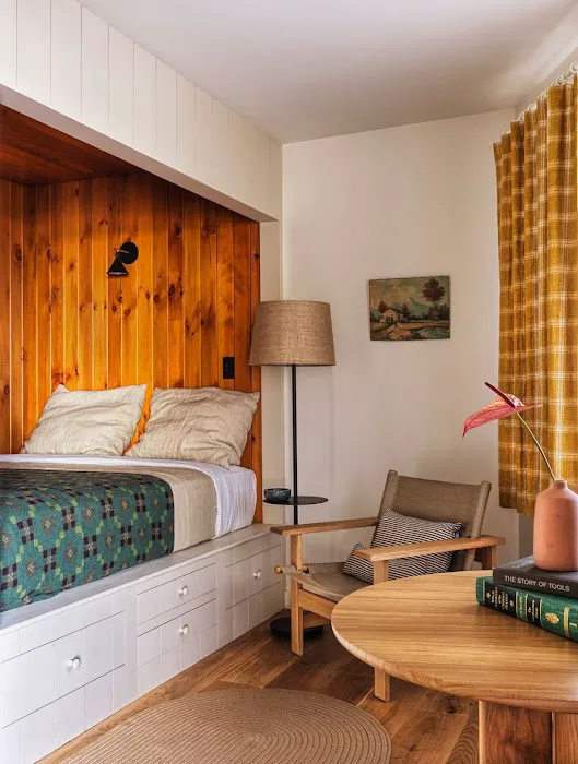Camptown Hotel 4