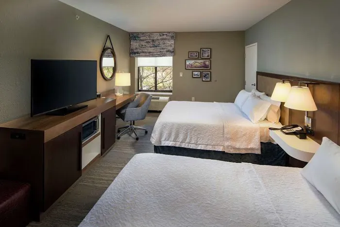 Hampton Inn & Suites Binghamton/Vestal 4