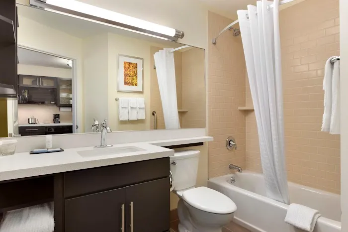 Candlewood Suites Vestal - Binghamton by IHG 4
