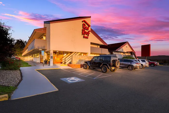 Red Roof Inn Binghamton - Johnson City 4