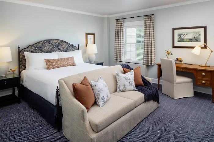 Colgate Inn 4