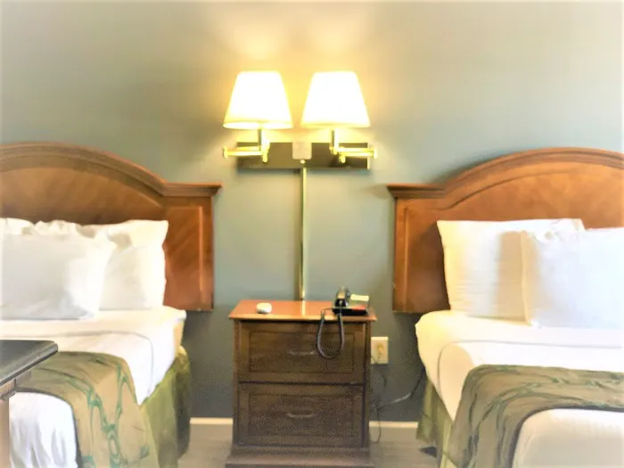 Countryside Inn 4