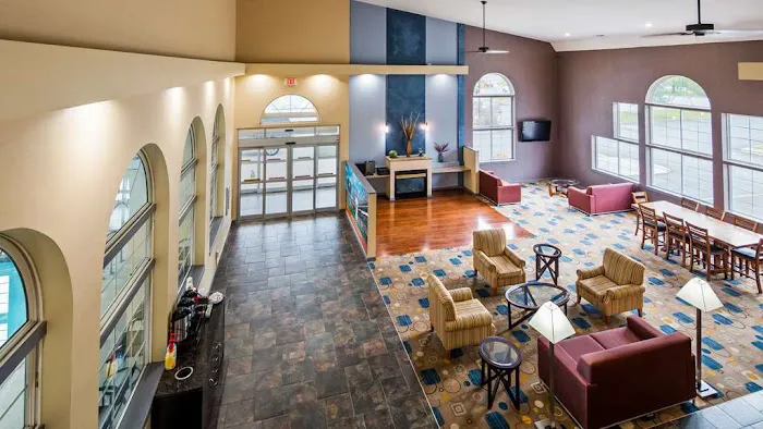 Best Western Cooperstown Inn & Suites 4