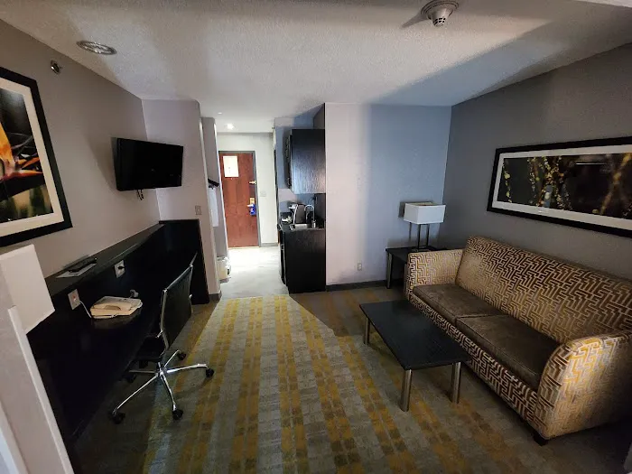 Holiday Inn Express & Suites Cooperstown 4