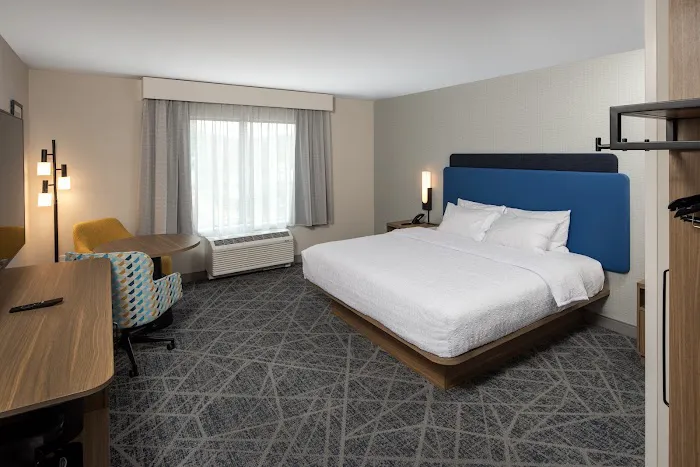 Hampton Inn Cooperstown 4