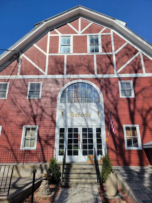 Visions Inn 4