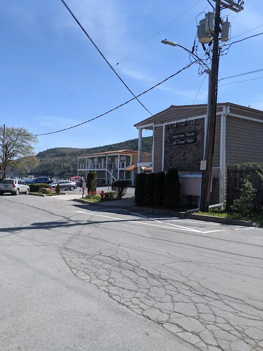 Visions Inn 4