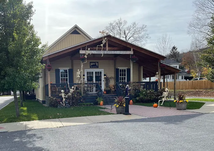The Railroad Inn 4
