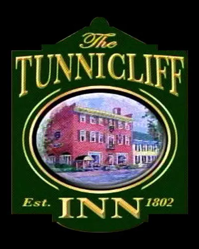 Tunnicliff Inn 4
