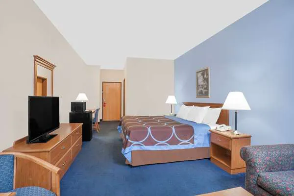 Super 8 by Wyndham Cobleskill NY 4