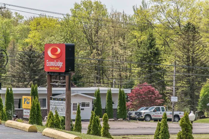 Econo Lodge Inn & Suites Lake Harmony - Pocono Mountains Area 4