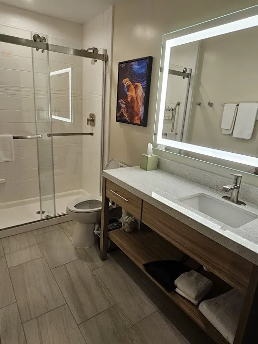 Candlewood Suites Pittston 4