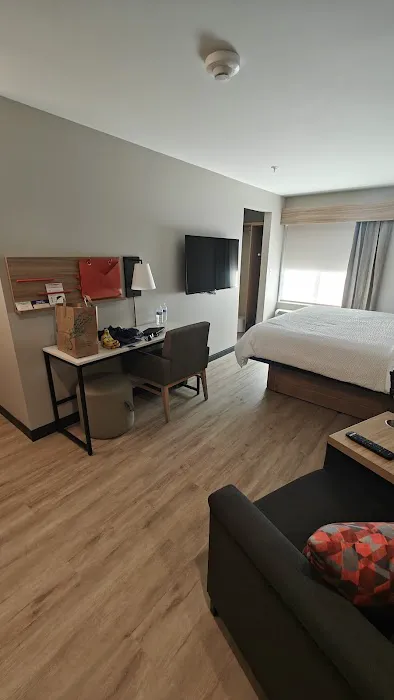 Candlewood Suites Pittston 4