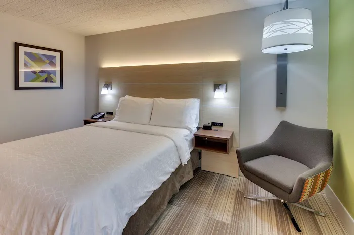 Holiday Inn Express Pittston - Scranton Airport by IHG 4