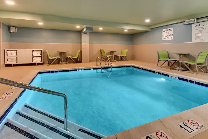 Holiday Inn Express Pittston - Scranton Airport by IHG 4