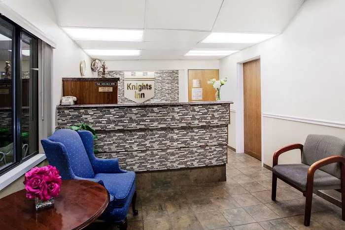 Knights Inn Pittston 4