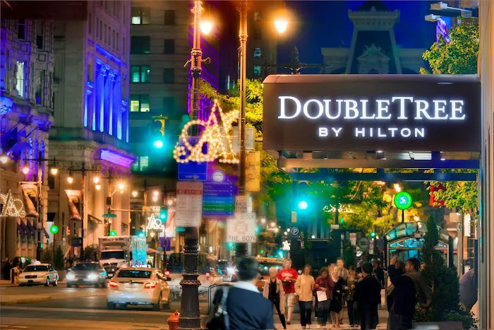 DoubleTree by Hilton Hotel Philadelphia Center City 5