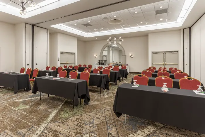 Holiday Inn Philadelphia South-Swedesboro 5
