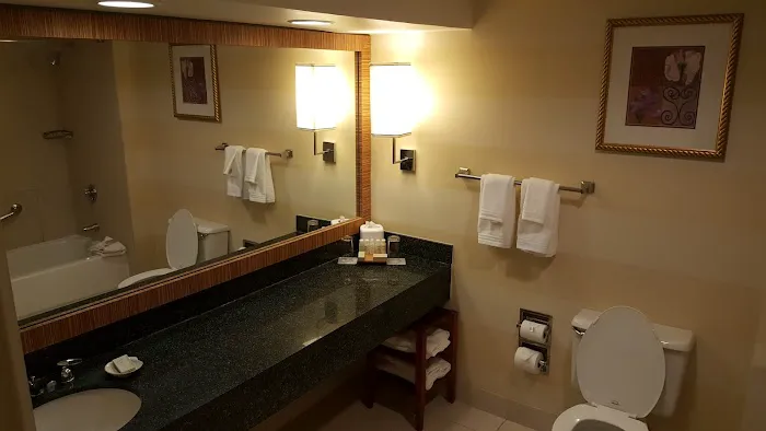 Delta Hotels Philadelphia Airport 4