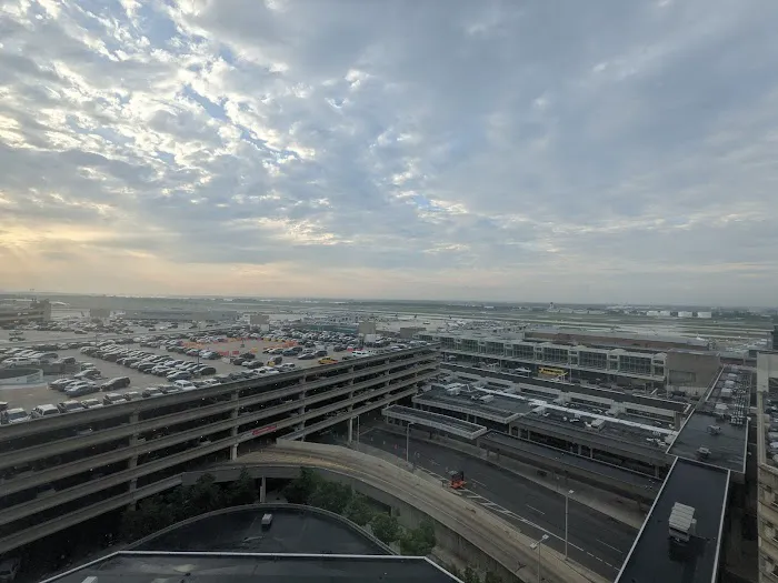 Philadelphia Airport Marriott 5