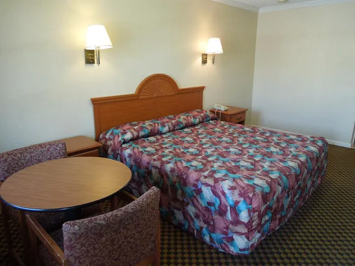 Red Carpet Inn Galloway NJ 4
