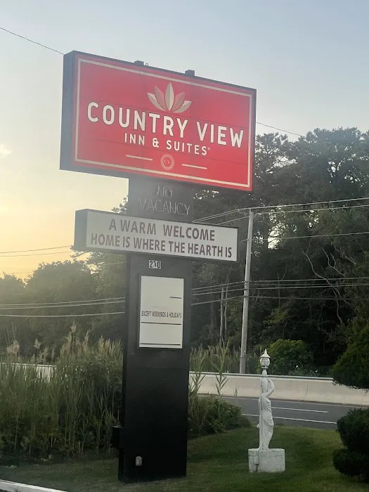 Country view Inn & Suites 4