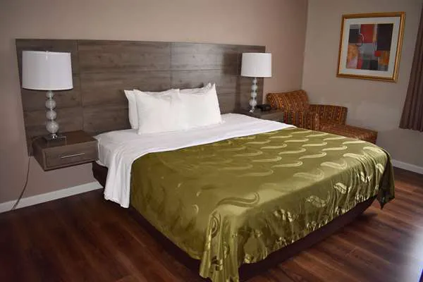 Quality Inn Vineland 4