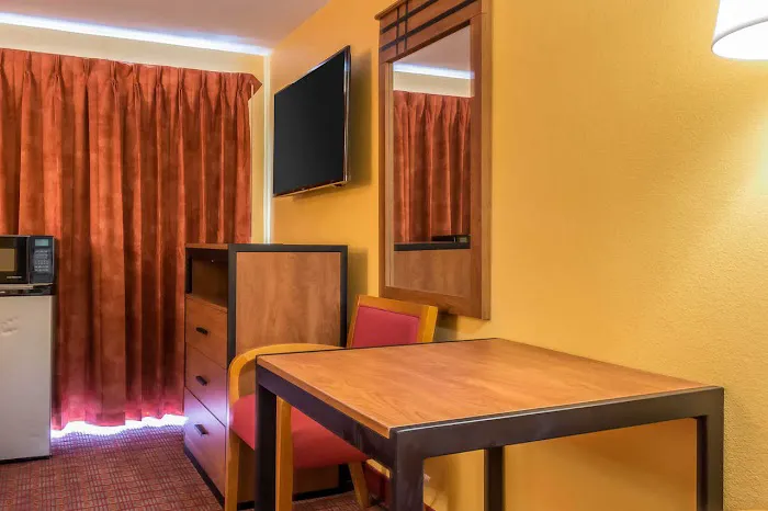 Relax Inn Vineland 4