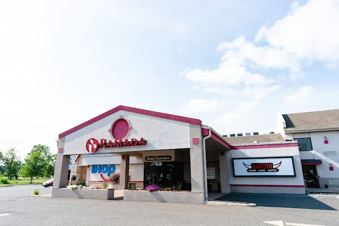 Ramada by Wyndham Vineland Millville Area 4
