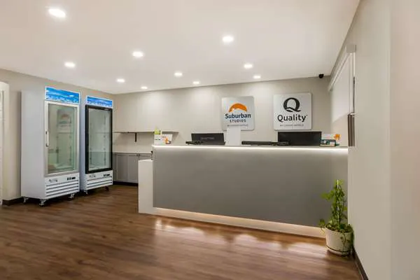 Quality Inn & Suites Millville 4