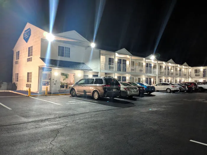 Sunshine Motel 4