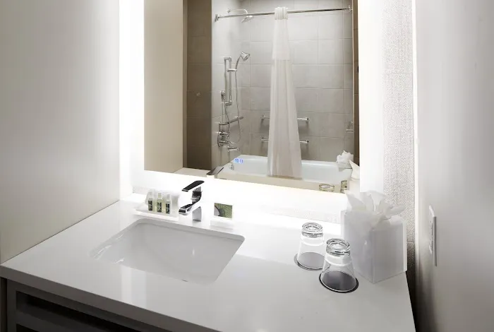 Cambria Hotel Philadelphia Downtown Center City 5