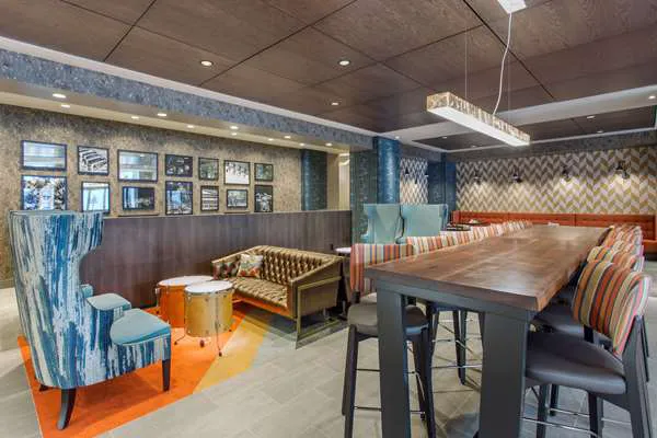 Cambria Hotel Philadelphia Downtown Center City 5