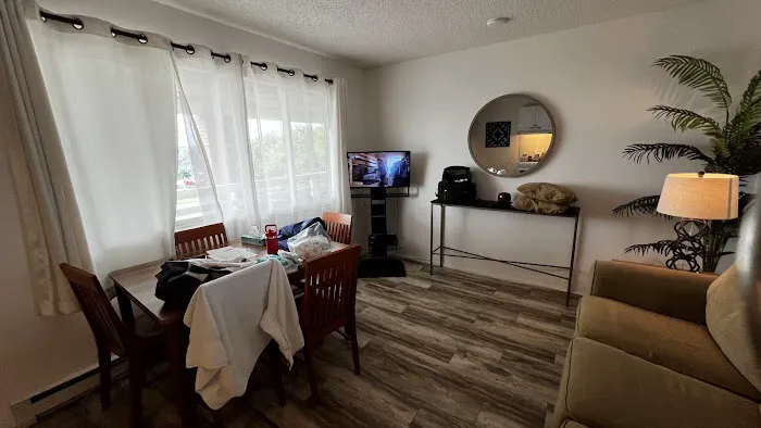 Montauk Oceanside Suites 4