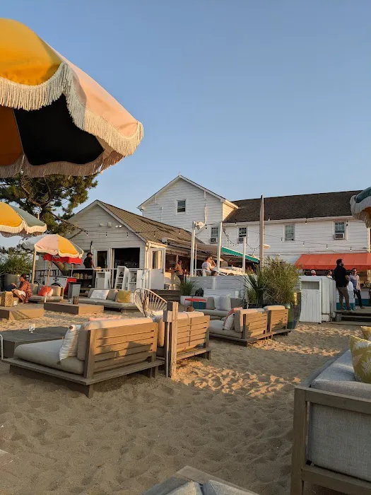 The Surf Lodge 4