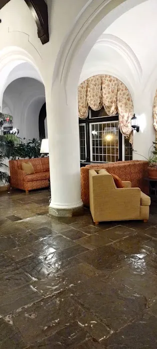 Montauk Manor 4