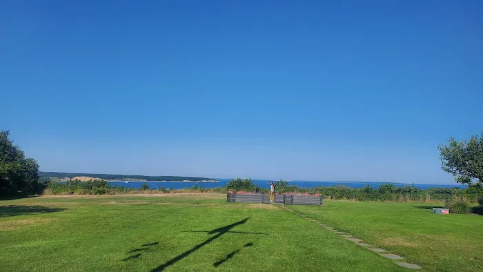 Montauk Manor 4