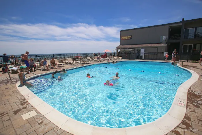 Royal Atlantic Beach Resort 4