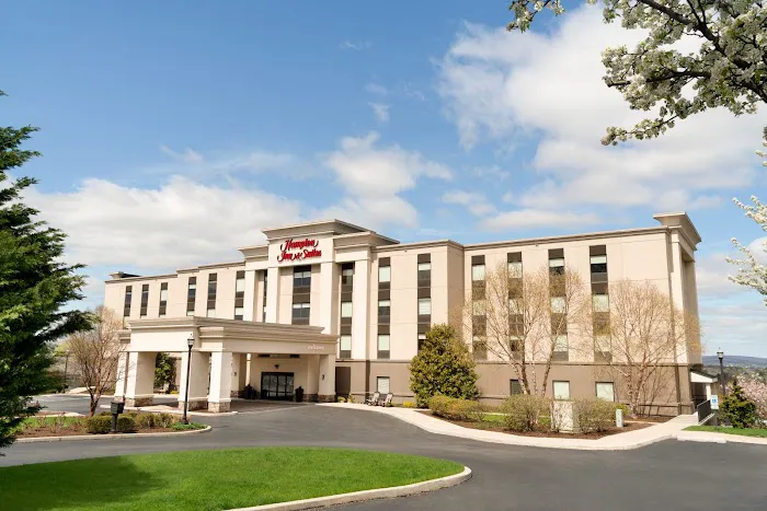 Hampton Inn & Suites Ephrata - Mountain Springs 4