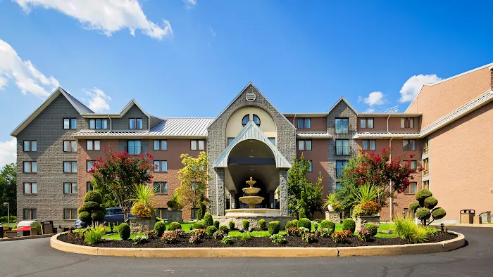 Best Western Plus Concordville Hotel 5
