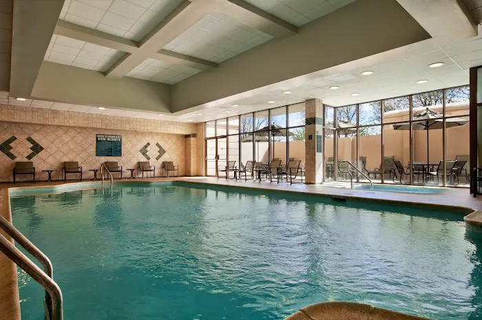 Embassy Suites by Hilton Philadelphia Airport 5