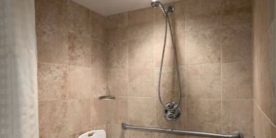 Embassy Suites by Hilton Philadelphia Airport